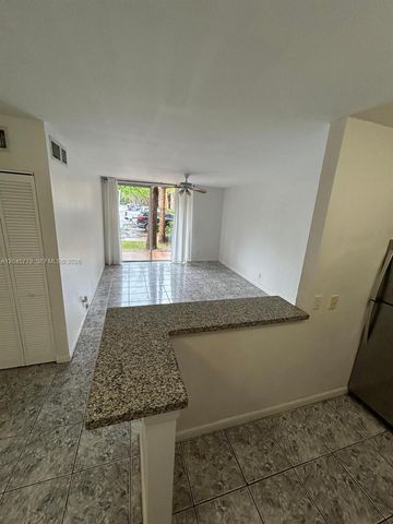 10765 Cleary Blvd 109, Plantation, FL 33324
