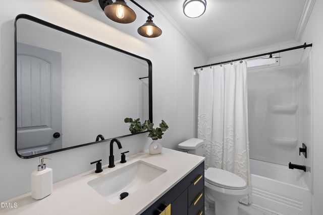 113 Pineview Drive, Louisburg, NC 27549