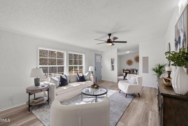 113 Pineview Drive, Louisburg, NC 27549