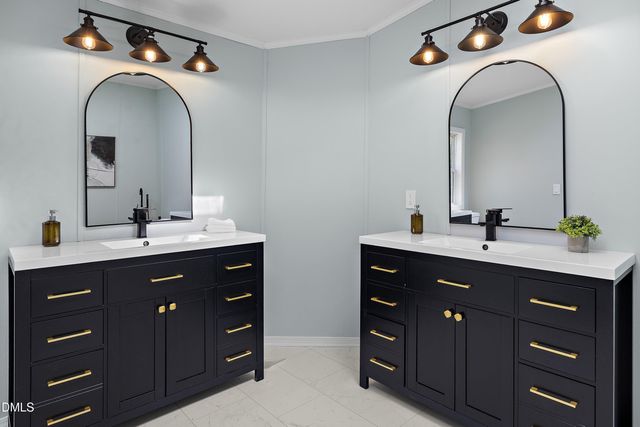 113 Pineview Drive, Louisburg, NC 27549