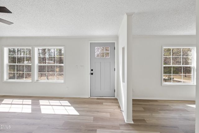 113 Pineview Drive, Louisburg, NC 27549