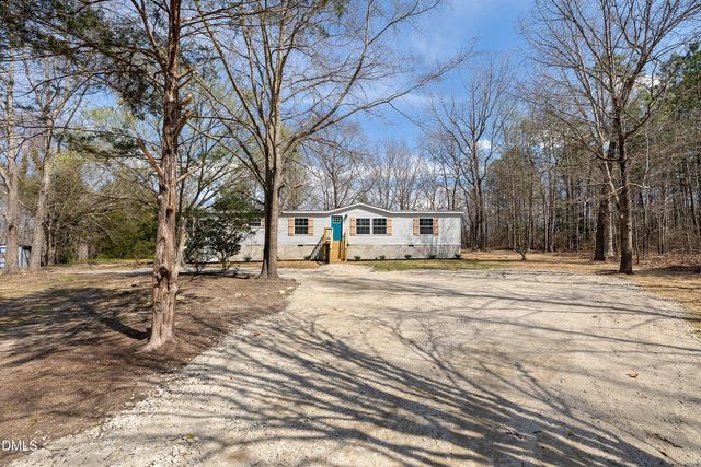 113 Pineview Drive, Louisburg, NC 27549