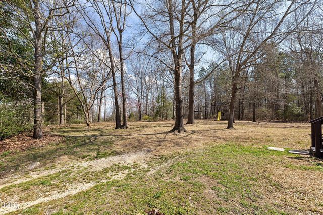 113 Pineview Drive, Louisburg, NC 27549