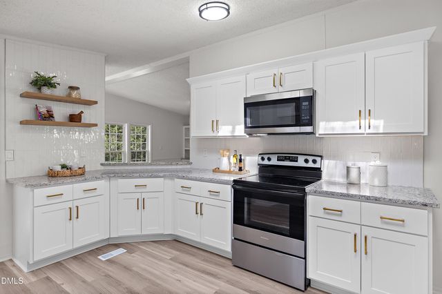 113 Pineview Drive, Louisburg, NC 27549