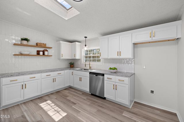 113 Pineview Drive, Louisburg, NC 27549