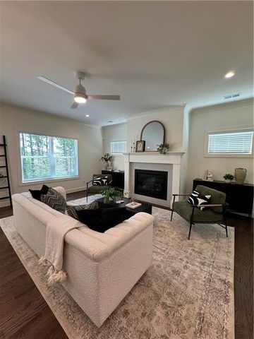545 Warren Avenue, Scottdale, GA 30079