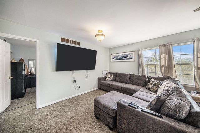 l10497 S Jackson Road, Cement City, MI 49233