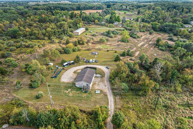 l10497 S Jackson Road, Cement City, MI 49233