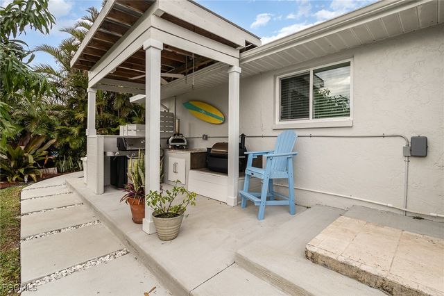 1816 SE 36th TER, Cape Coral, FL 33904