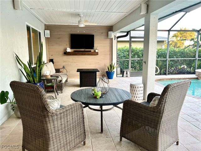 1816 SE 36th TER, Cape Coral, FL 33904