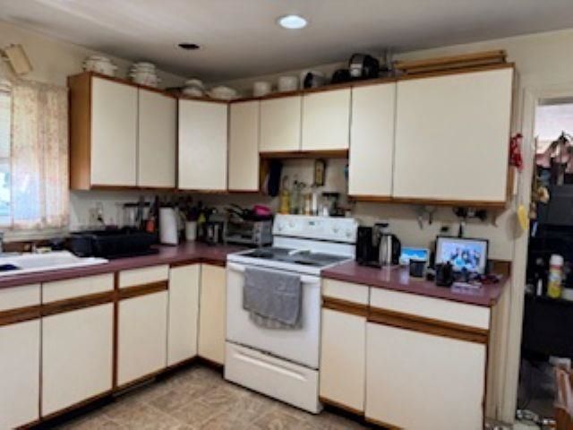 105 Maple Street, Rochester, NH 03867