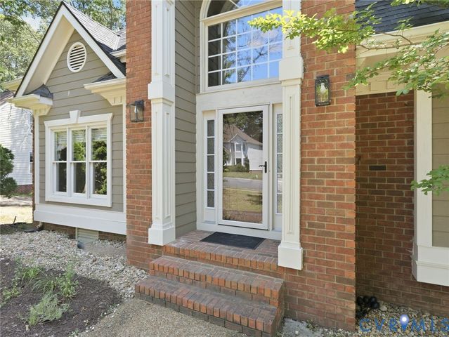 13905 Old Hampstead Ln, Chester, VA 23831