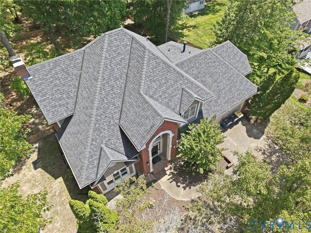 13905 Old Hampstead Ln, Chester, VA 23831