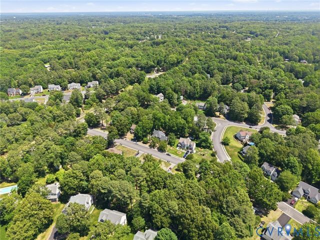 13905 Old Hampstead Ln, Chester, VA 23831