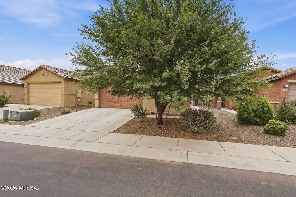12318 N Cervelli Avenue, Marana, AZ 85653