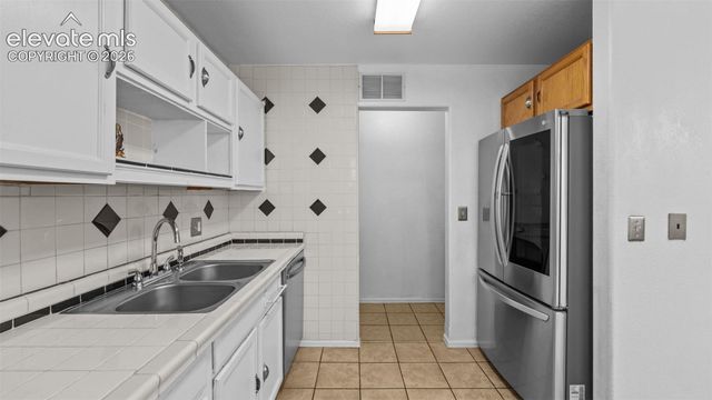 2717 Ontario Street, Pueblo, CO 81004