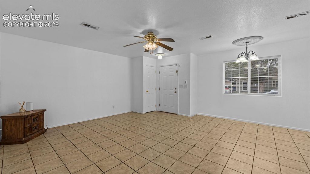 2717 Ontario Street, Pueblo, CO 81004 — photo 5