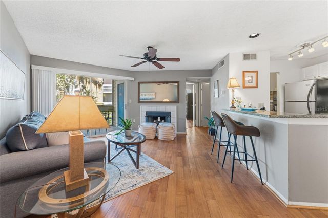 115 112TH AVENUE NE 715, St Petersburg, FL 33716