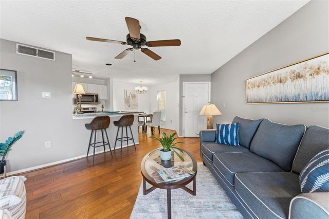 115 112TH AVENUE NE 715, St Petersburg, FL 33716