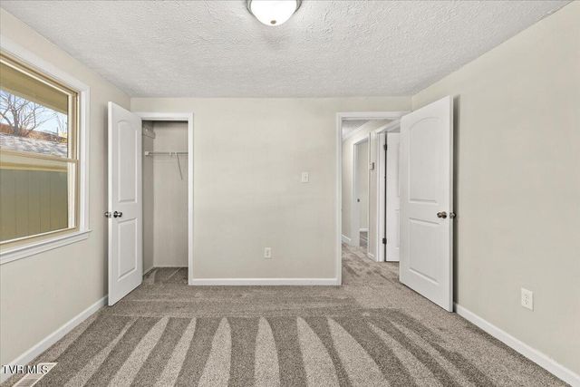 212 Highland Circle, Bluff City, TN 37618