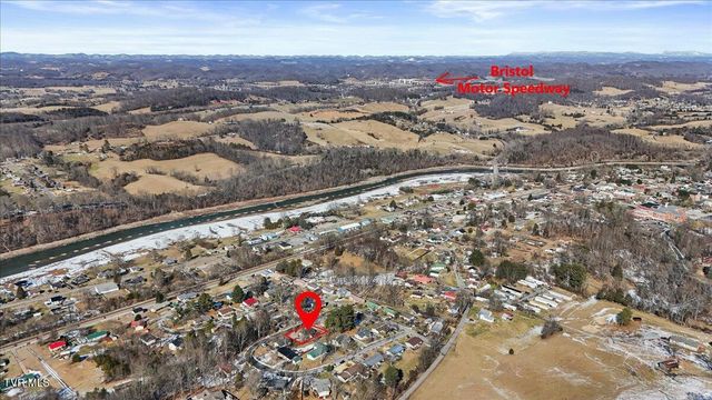 212 Highland Circle, Bluff City, TN 37618