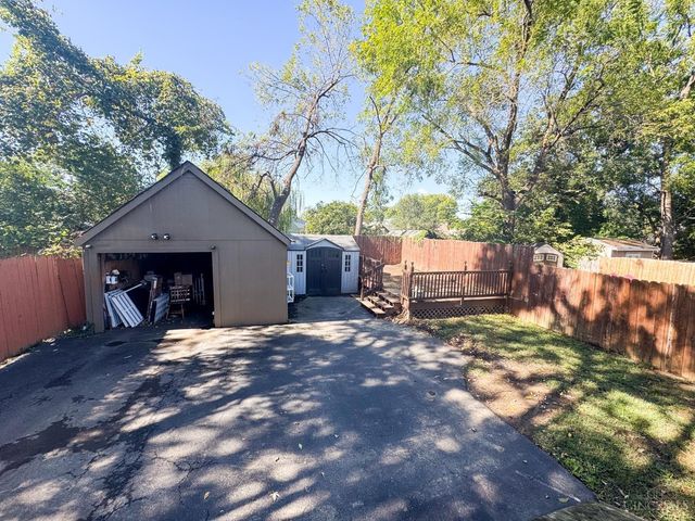 3815 Watterson Road, Fairfax, OH 45227