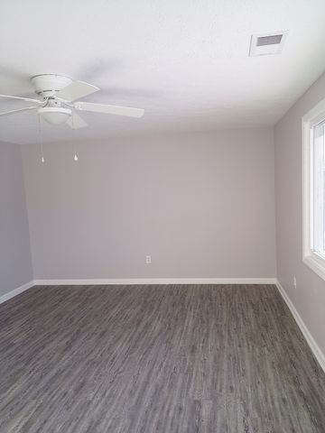 15 Indianwood Boulevard 15, Park Forest, IL 60466