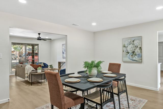 1218 Thomas Street, Denton, TX 76201