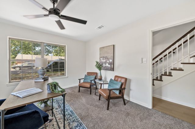 1218 Thomas Street, Denton, TX 76201