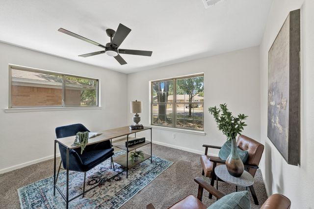 1218 Thomas Street, Denton, TX 76201