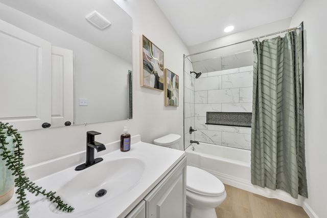 1218 Thomas Street, Denton, TX 76201