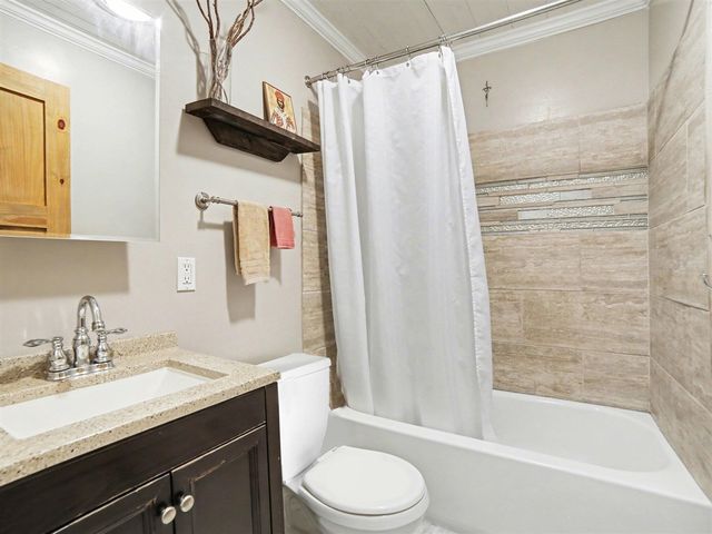 8590 W Thomas Road, Shelby, MI 49455