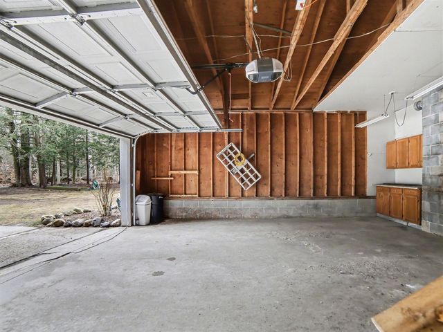 8590 W Thomas Road, Shelby, MI 49455