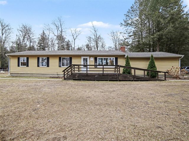 8590 W Thomas Road, Shelby, MI 49455