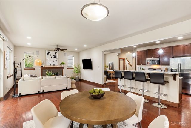 20304 3rd Drive SE, Bothell, WA 98012