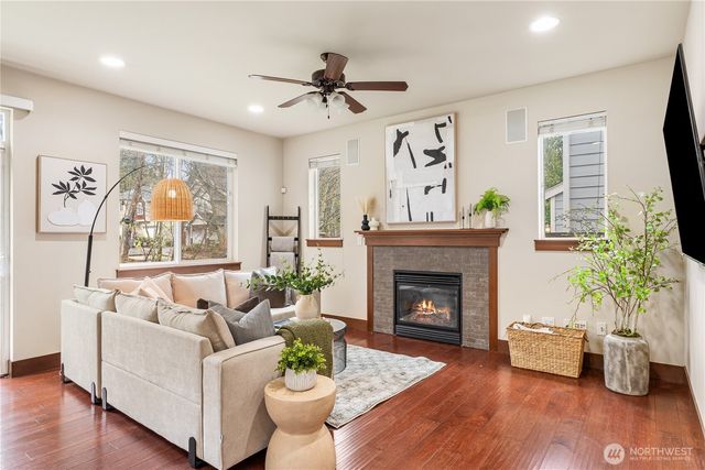 20304 3rd Drive SE, Bothell, WA 98012