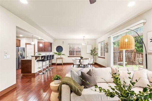 20304 3rd Drive SE, Bothell, WA 98012