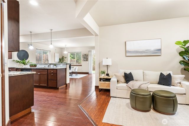 20304 3rd Drive SE, Bothell, WA 98012