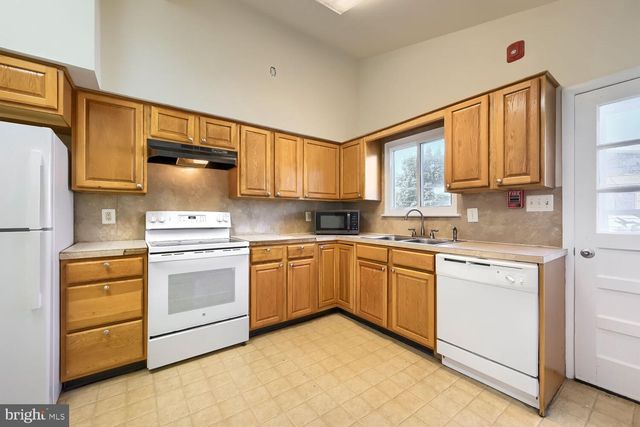 7315 PRINCE GEORGE RD, Pikesville, MD 21207