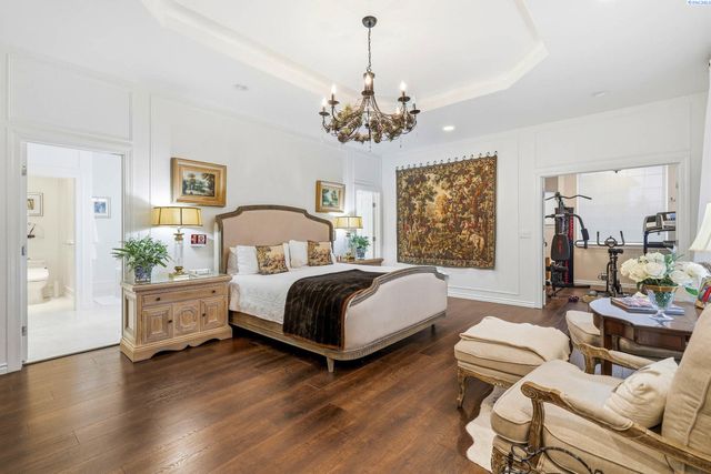 1294 White Bluffs, Richland, WA 99352