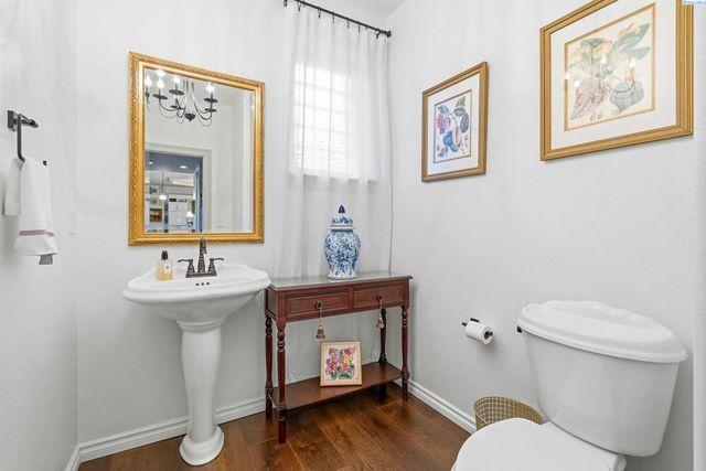 1294 White Bluffs, Richland, WA 99352