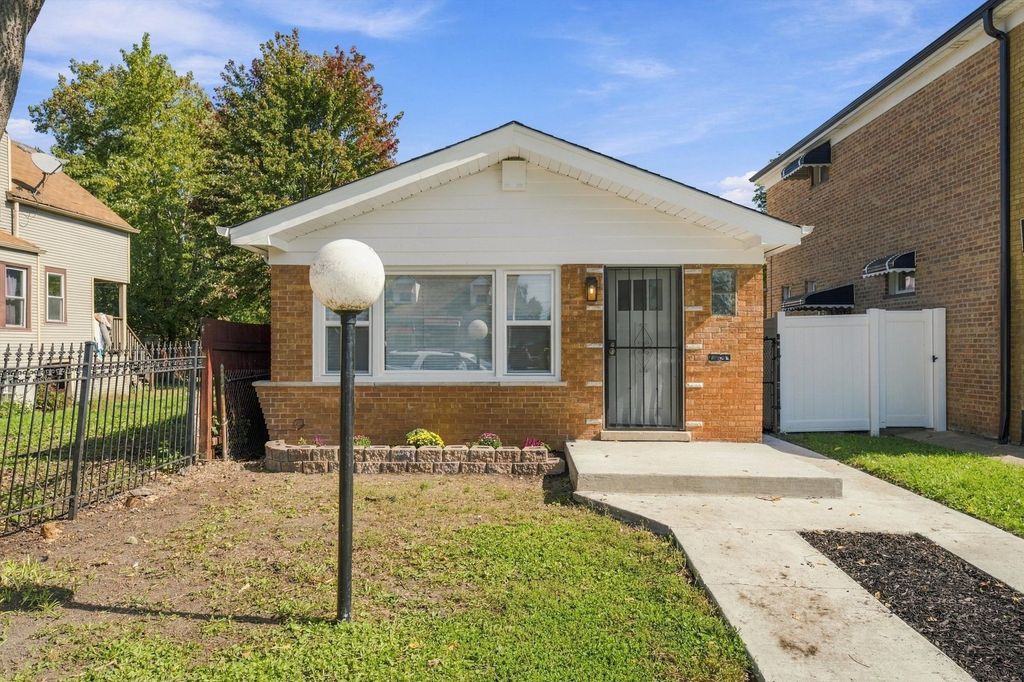 9061 S PARNELL Avenue, Chicago, IL 60620 — photo 3