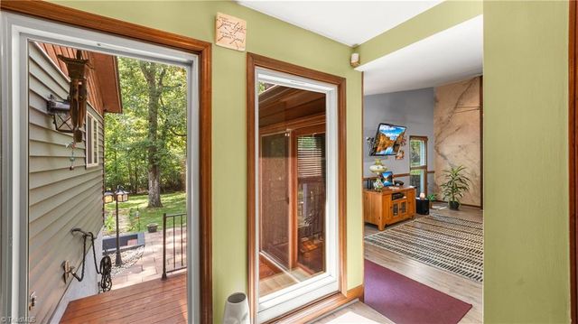 1308 Bunny Trail, Winston-salem, NC 27105