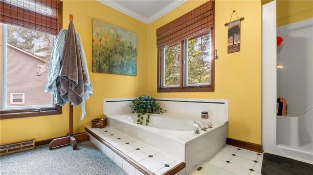 1308 Bunny Trail, Winston-salem, NC 27105