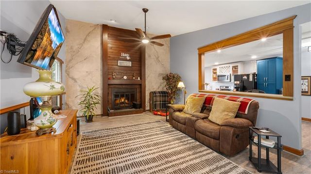 1308 Bunny Trail, Winston-salem, NC 27105