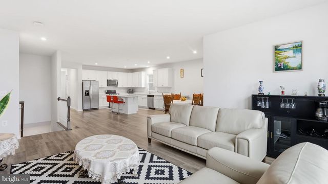 208 CONEFLOWER LN, Stafford, VA 22554