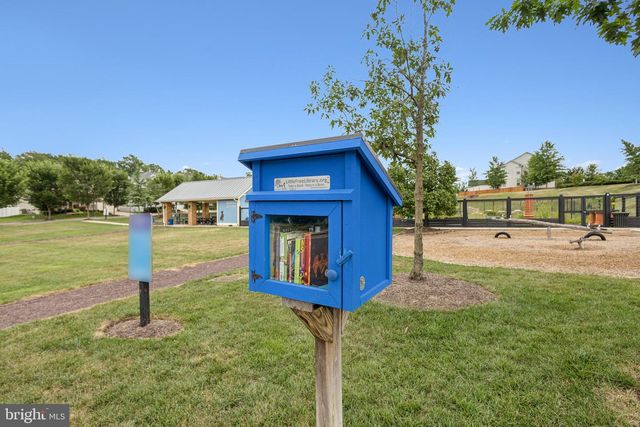 208 CONEFLOWER LN, Stafford, VA 22554