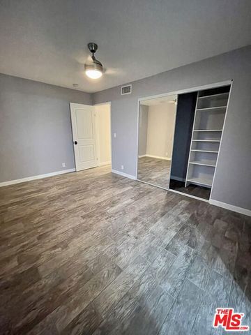 10817 WHIPPLE Street 18, Toluca Lake (los Angeles), CA 91602