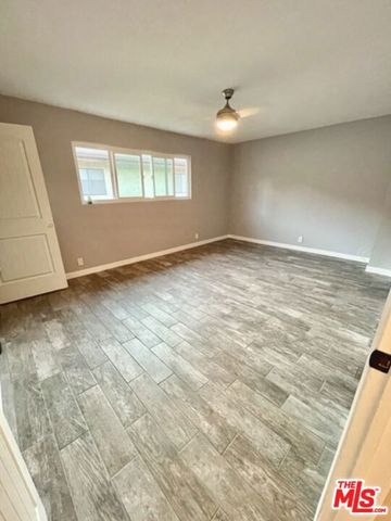 10817 WHIPPLE Street 18, Toluca Lake (los Angeles), CA 91602
