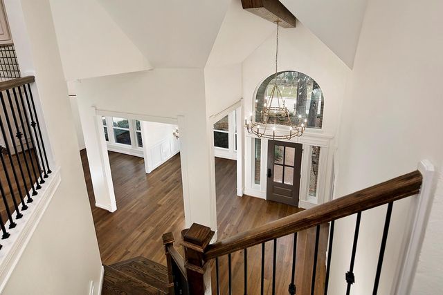 170 Golden Shadow Circle, The Woodlands, TX 77381